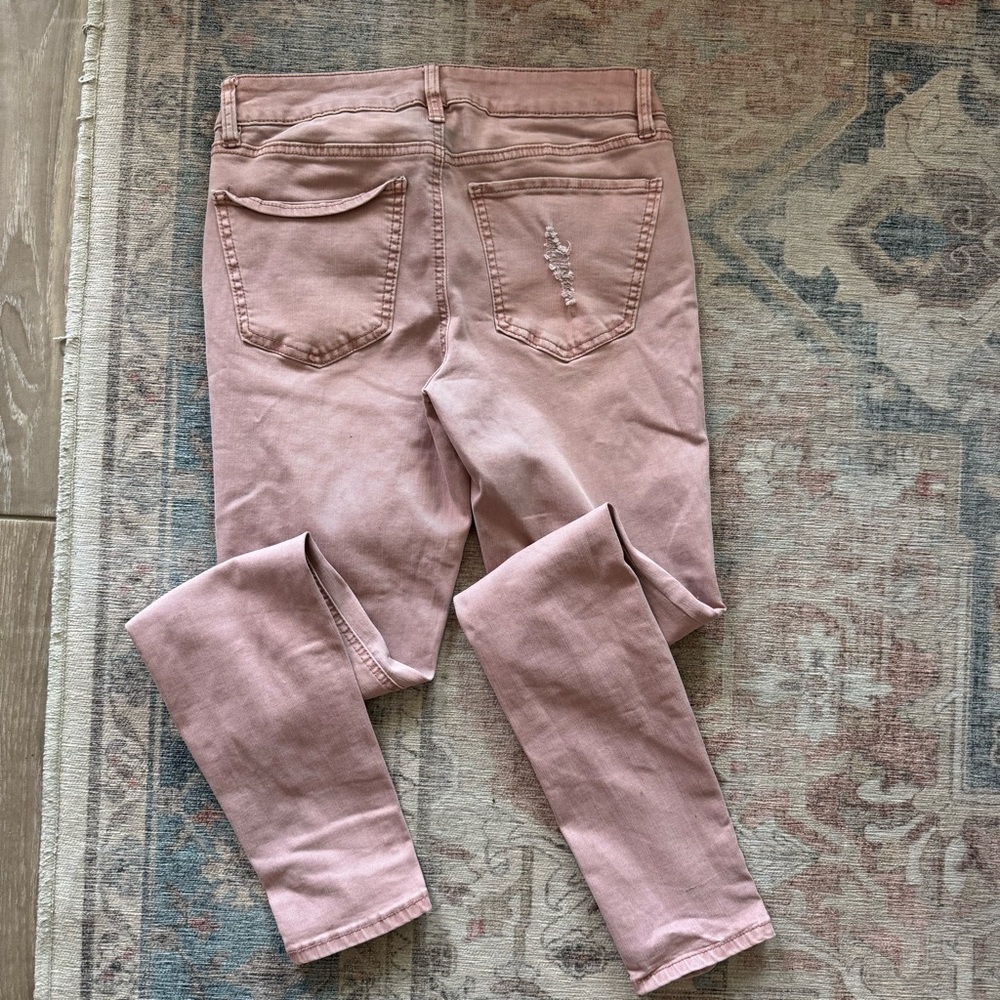 Refuge Pink Skinny Jeans Distressed Style - Picture 4 of 4
